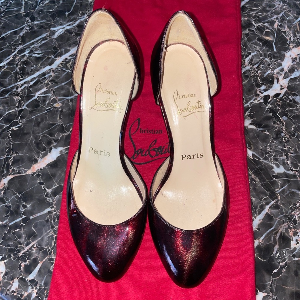 Christian Louboutin sz37 Kitten Heel